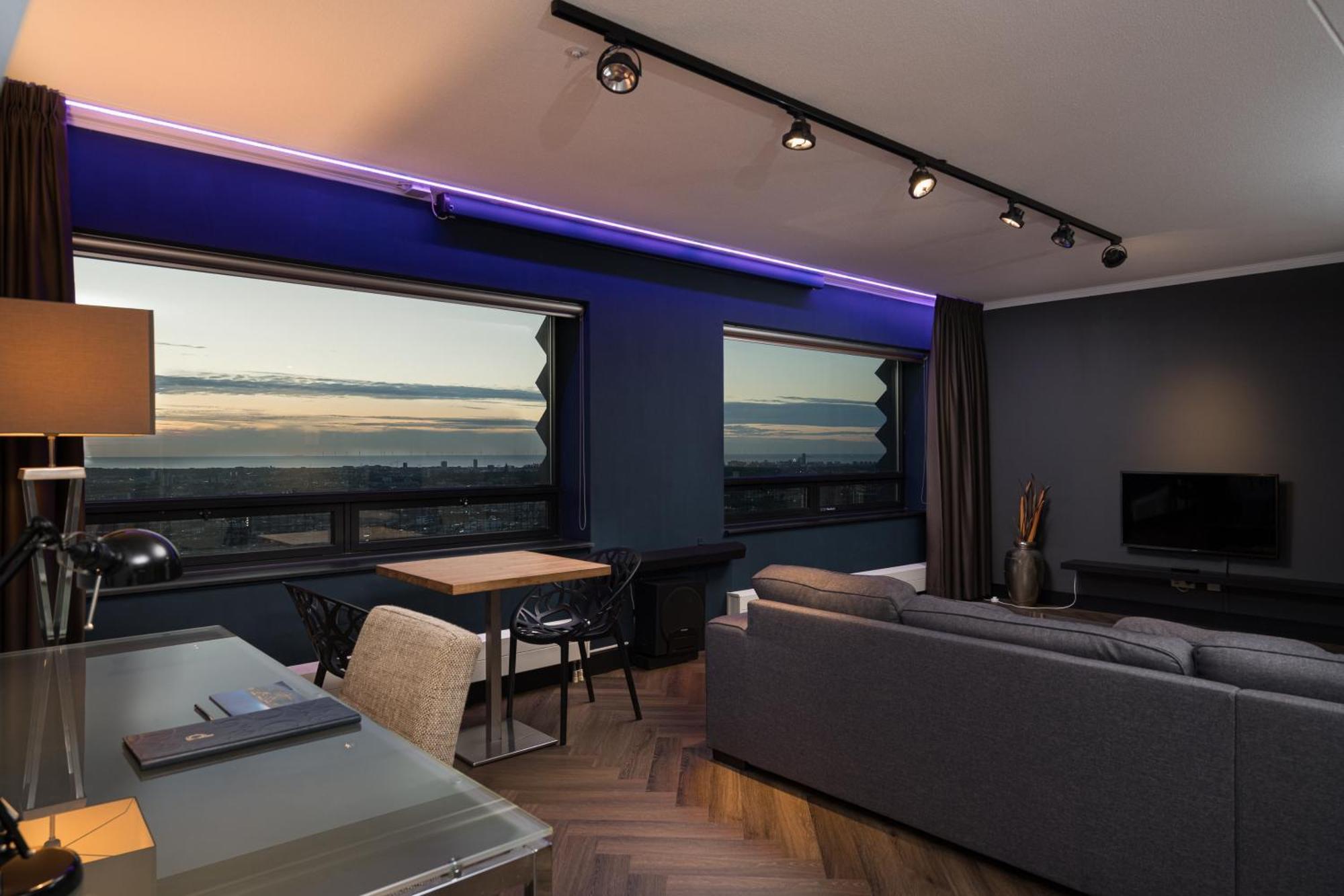The Penthouse At The Hague Tower Apartment Exterior photo