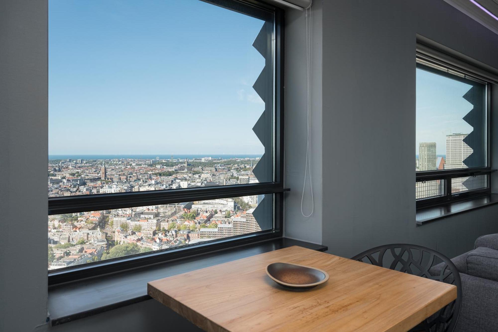 The Penthouse At The Hague Tower Apartment Exterior photo
